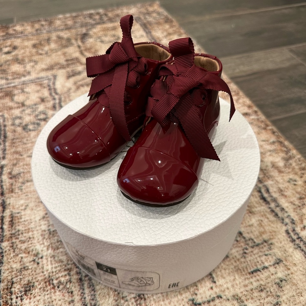 Age of Innocence Jane boots